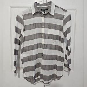 Banana Republic Soft Wash Long Sleeve Button-Down Shirt